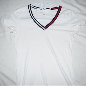 Tommy Hilfiger V-Neck